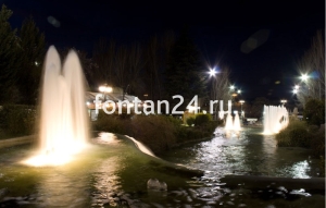 Dichroic lightfixture, 4 диода, 30°, 12V.AC, 5W-LED B синий, латунь