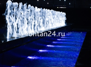 SEA 750 Crown 9 диодов, 10°, 90Вт, 12/24V.DC-RGBW